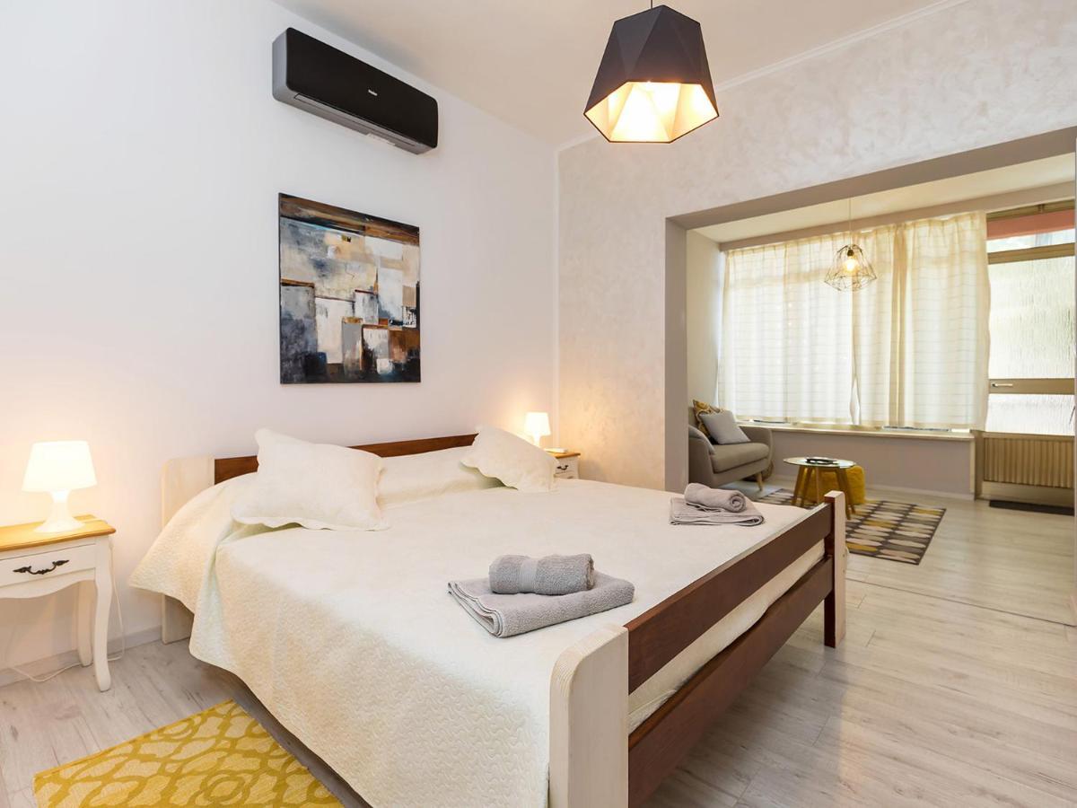 Design Apartment Novigrad  Exterior photo